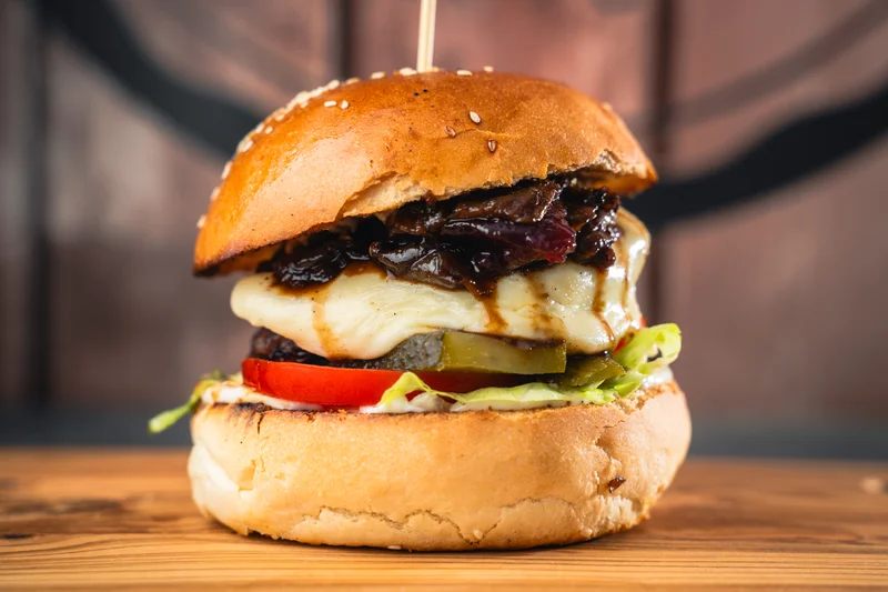Gumibogyó Burger 1 Gumibogyó Burger