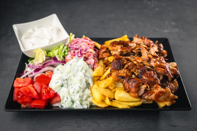 Sajtos gyros tál 1 Sajtos gyros tál
